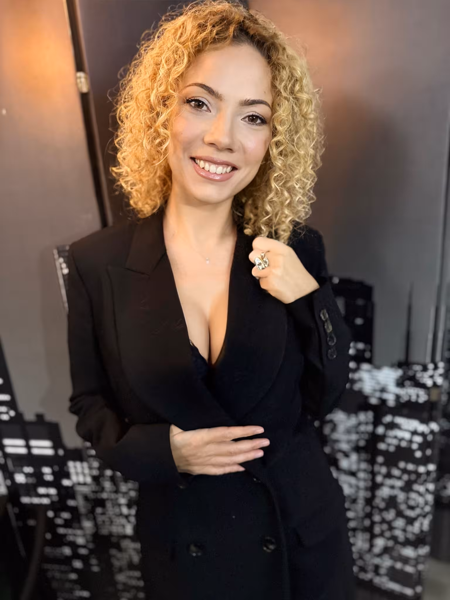 Alena filipinas dating foreigners