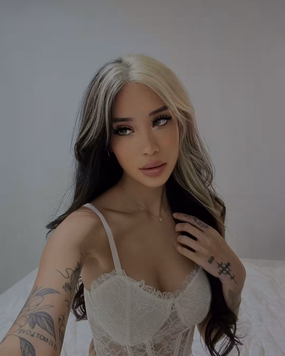 Elaine filipino single dating