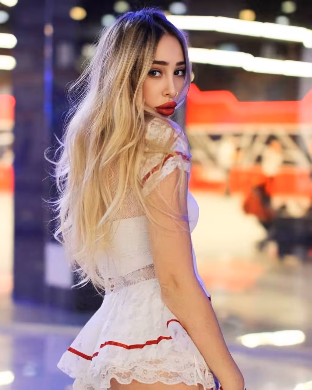 Leila philippine dating chat