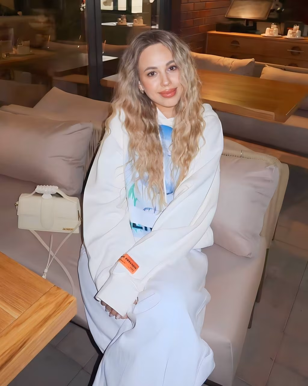 Vlada dating filipino word