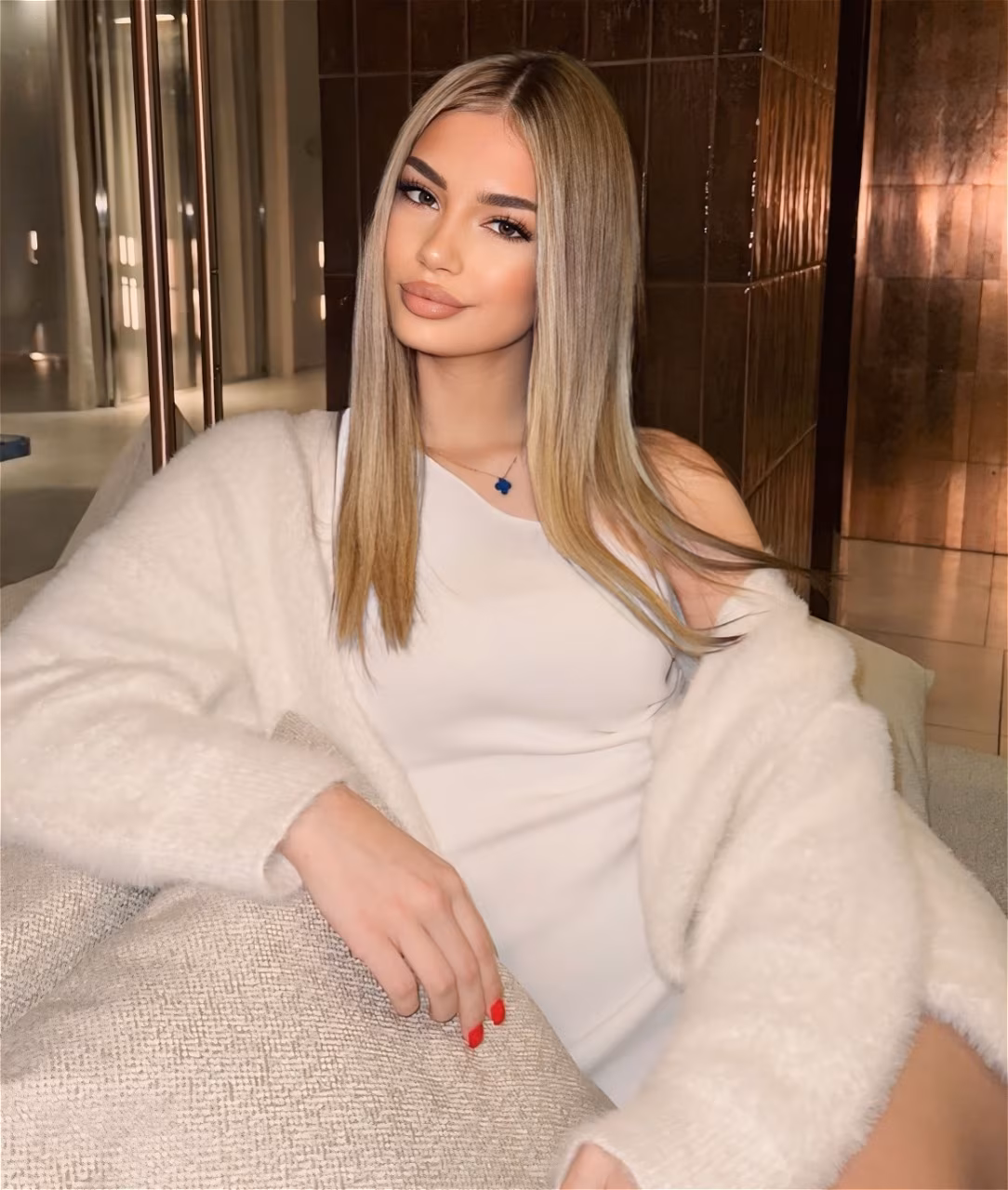 Valeria filipino single dating