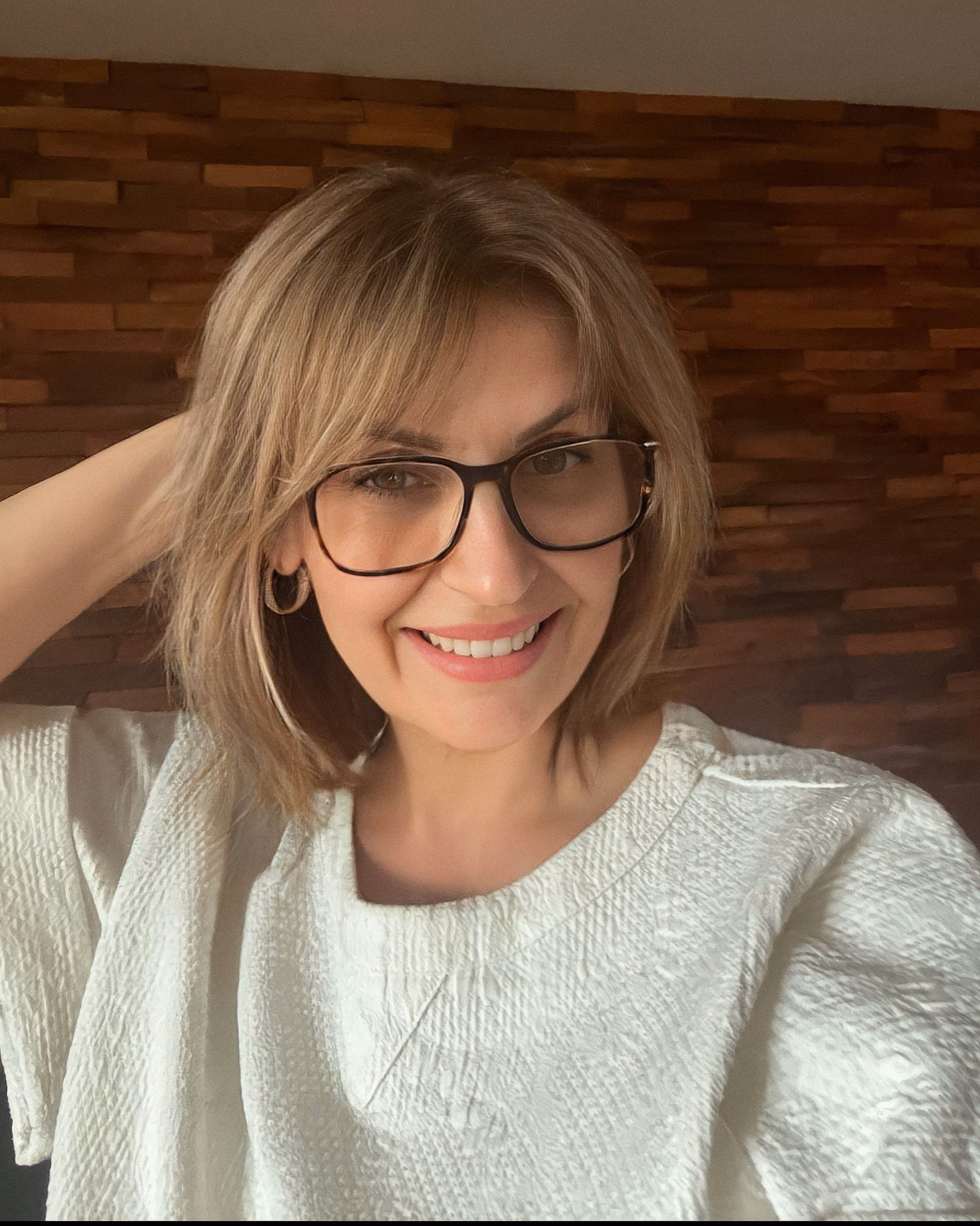 Olena  philippine online dating app